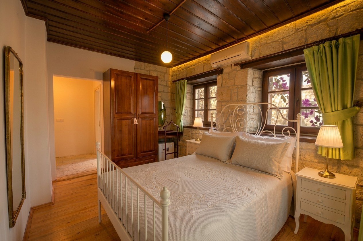 Alacati’s Stone Room